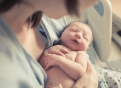 Кое е първото българско бебе, родено през 2019-а?